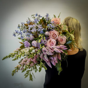 Floral arrangements by Susan Avery, your premier Sydney florist